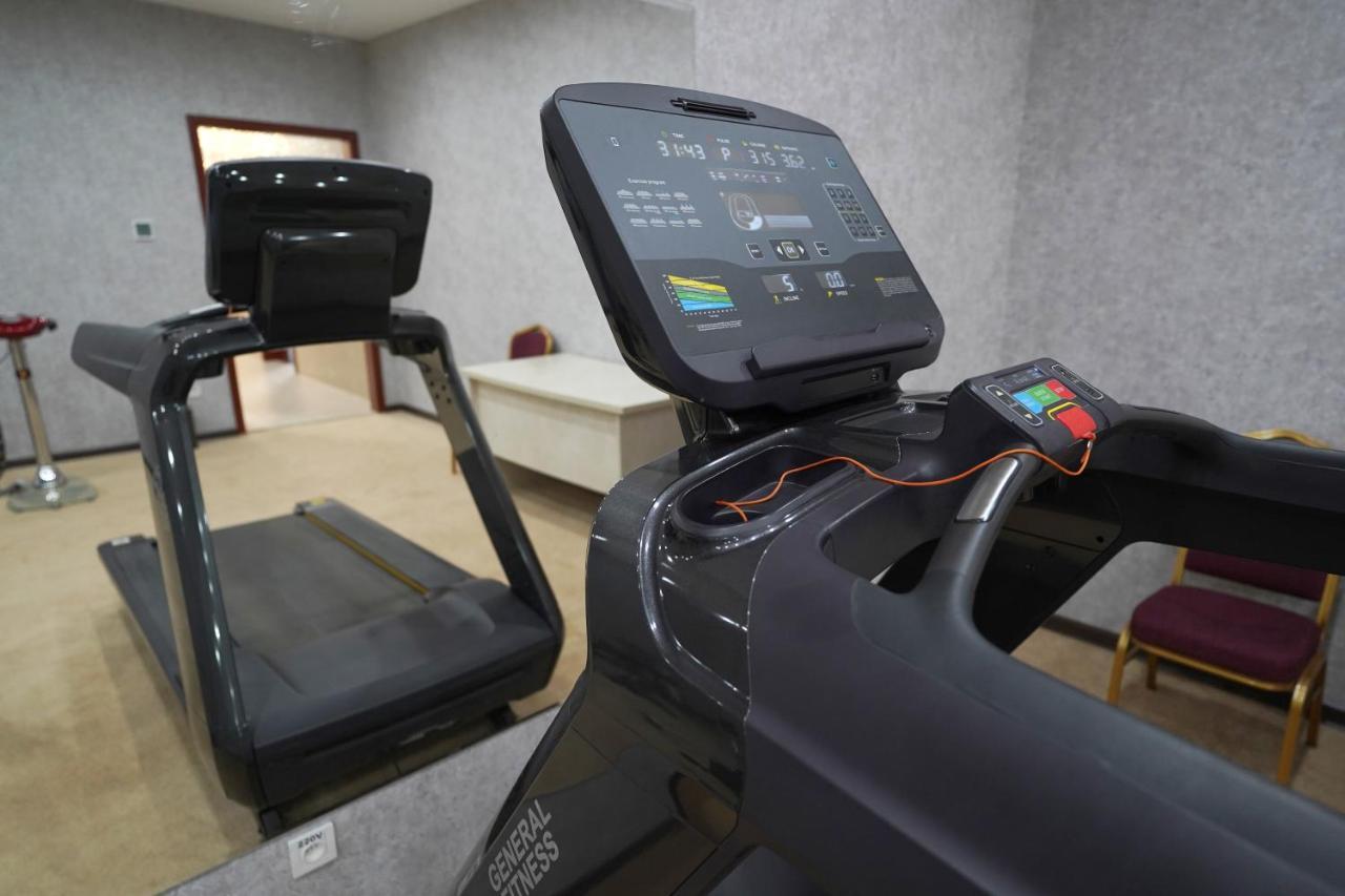 Aura Hotel Ташкент Экстерьер фото